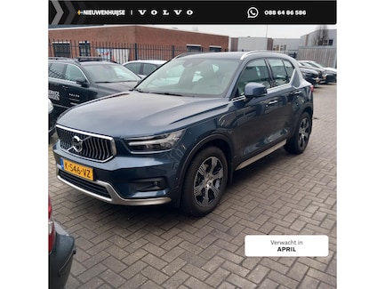 Volvo XC40 0