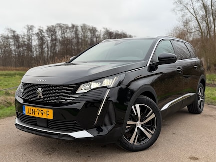 Peugeot 5008 0