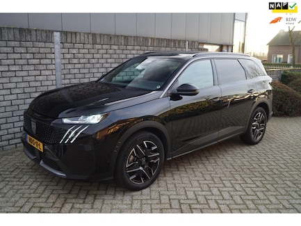 Peugeot 5008 0