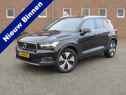 Volvo XC40 0