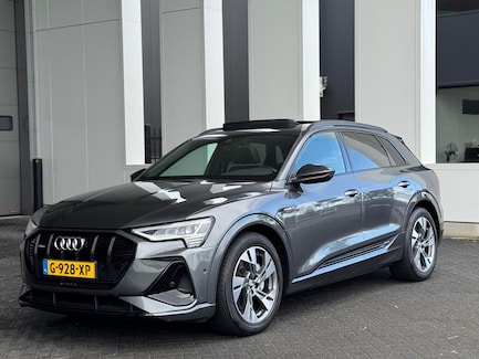 Audi E-tron 0