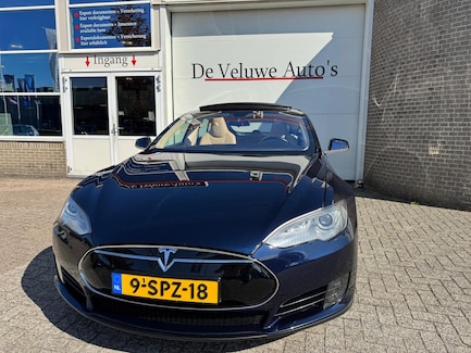 Tesla Model S 0