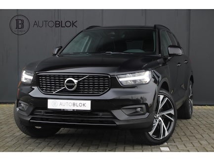 Volvo XC40 0