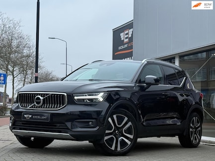 Volvo XC40 0