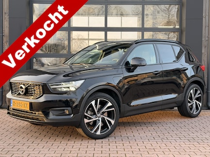 Volvo XC40 0