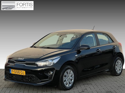 Kia Rio 0