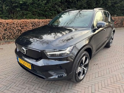 Volvo XC40 0