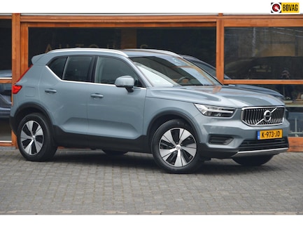 Volvo XC40 0