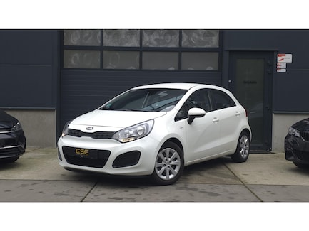 Kia Rio 0