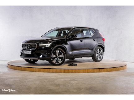 Volvo XC40 0