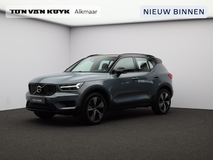 Volvo XC40 0