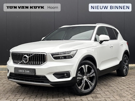 Volvo XC40 0