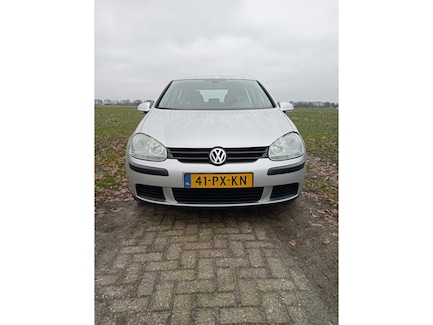 Volkswagen Golf 0