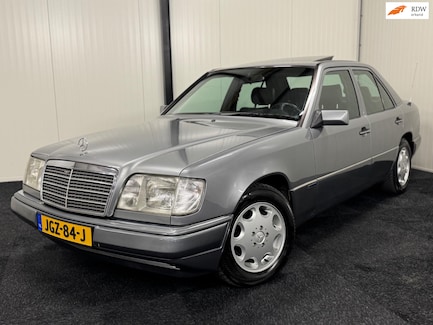 Mercedes-Benz 200-Serie 0