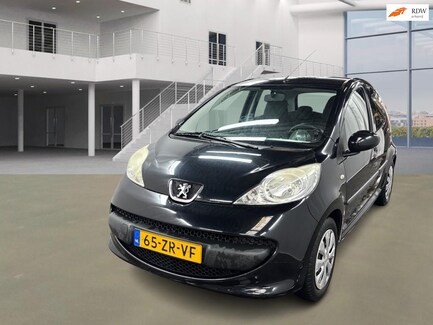 Peugeot 107 0