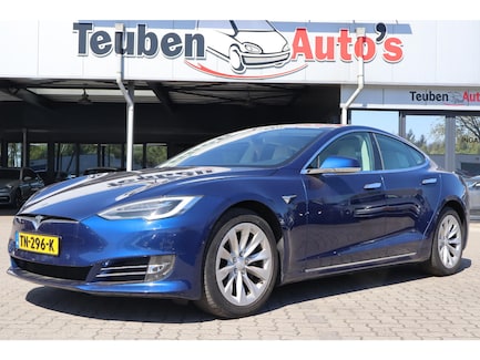 Tesla Model S 0
