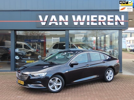 Opel Insignia 0