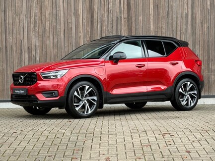 Volvo XC40 0