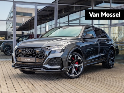 Audi RS Q8 0