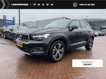 Volvo XC40 0