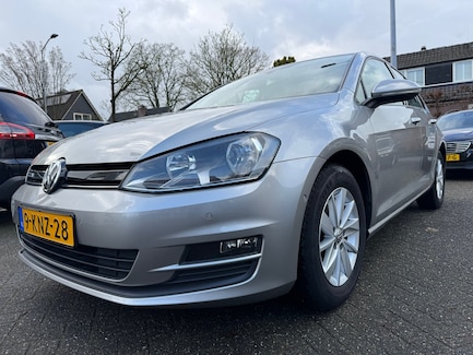 Volkswagen Golf 0
