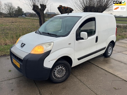 Peugeot Bipper 0