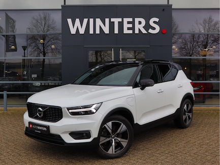 Volvo XC40 0