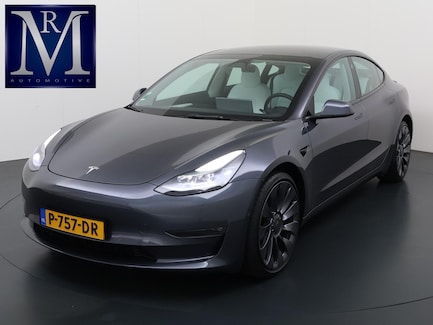 Tesla Model 3 0