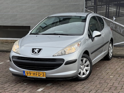 Peugeot 207 0