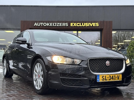 Jaguar XE 0