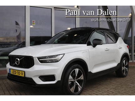 Volvo XC40 0