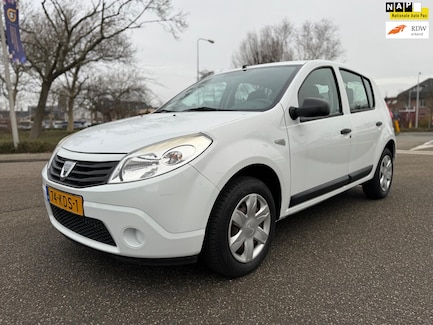 Dacia Sandero 0