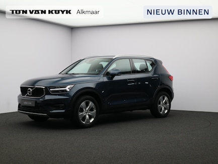 Volvo XC40 0