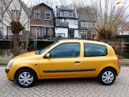 Renault Clio 0