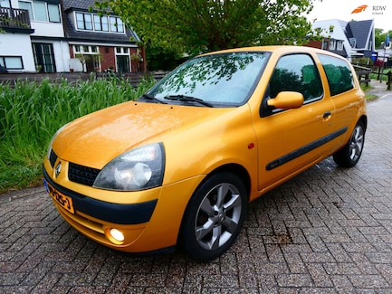 Renault Clio 0