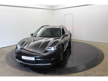 Porsche Taycan Sport Turismo 0