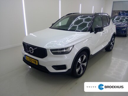 Volvo XC40 0