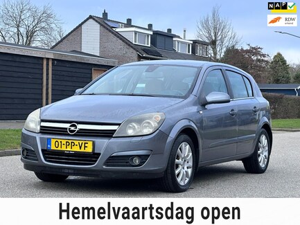 Opel Astra 0