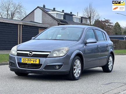 Opel Astra 0