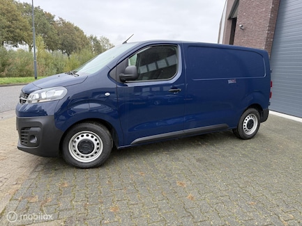 Opel Vivaro-e 0