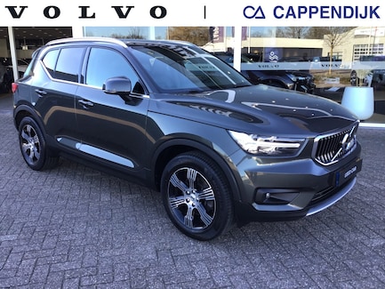 Volvo XC40 0