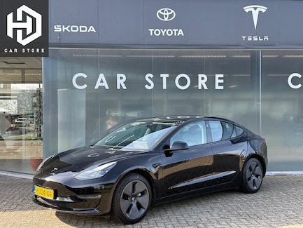Tesla Model 3 0