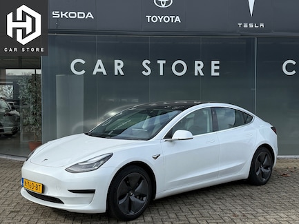 Tesla Model 3 0