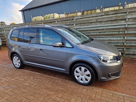 Volkswagen Touran 0