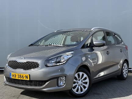 Kia Carens 0