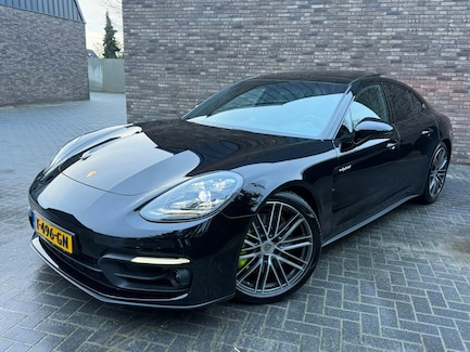 Porsche Panamera 0