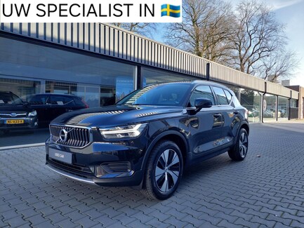 Volvo XC40 0