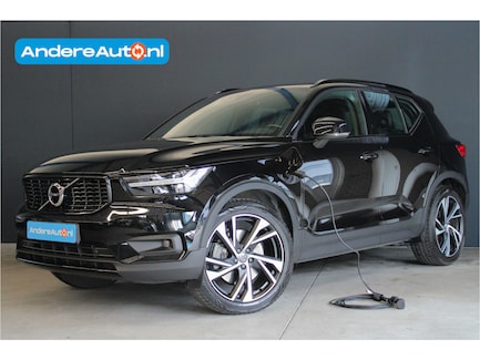 Volvo XC40 0