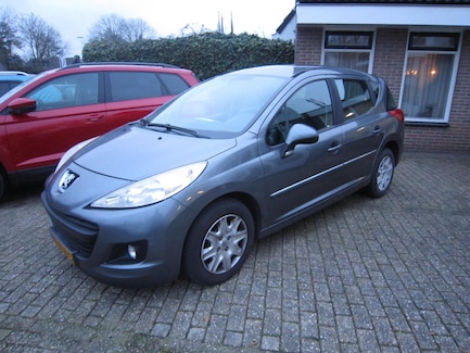Peugeot 207 0