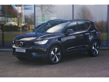 Volvo XC40 0